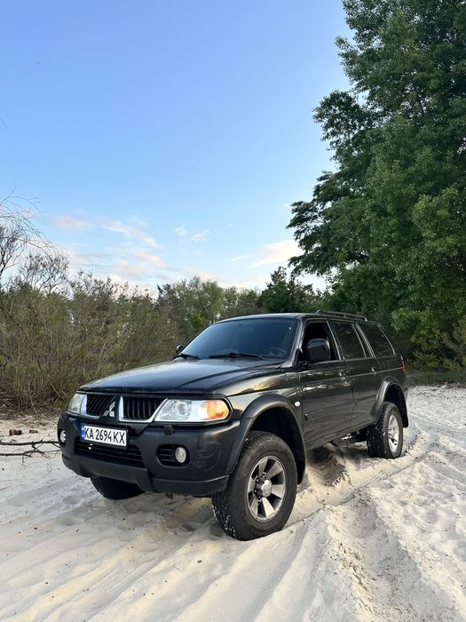 Mitsubishi Pajero Sport після ДТП