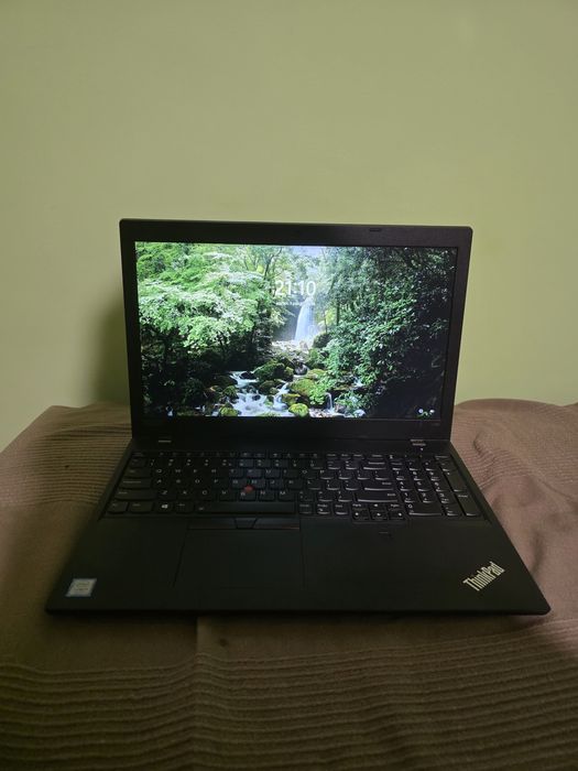 Laptop Lenovo ThinkPad 480s i7 750gb ssd