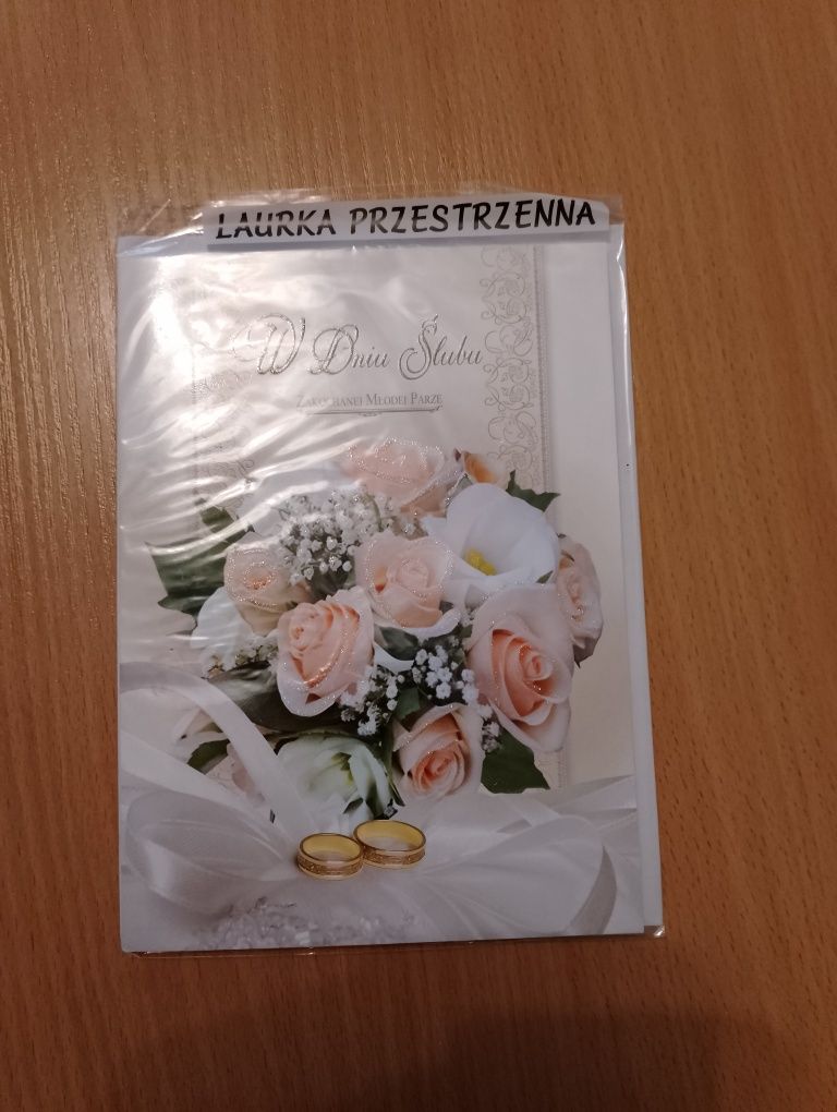 Kartka przestrzenna z życzeniami W DNIU ŚLUBU, składana z kopertą