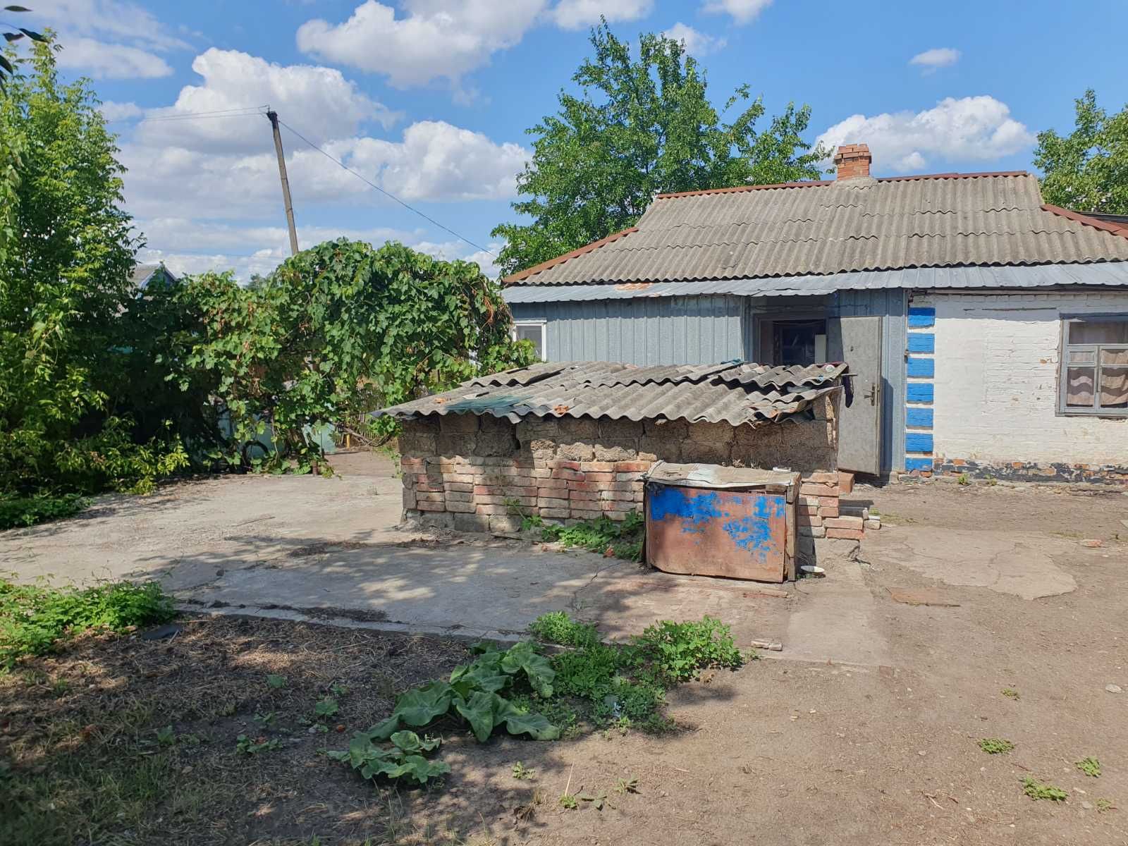 Сдам дом село Куцовка 12км.от Новгородки.СВОБОДНО.