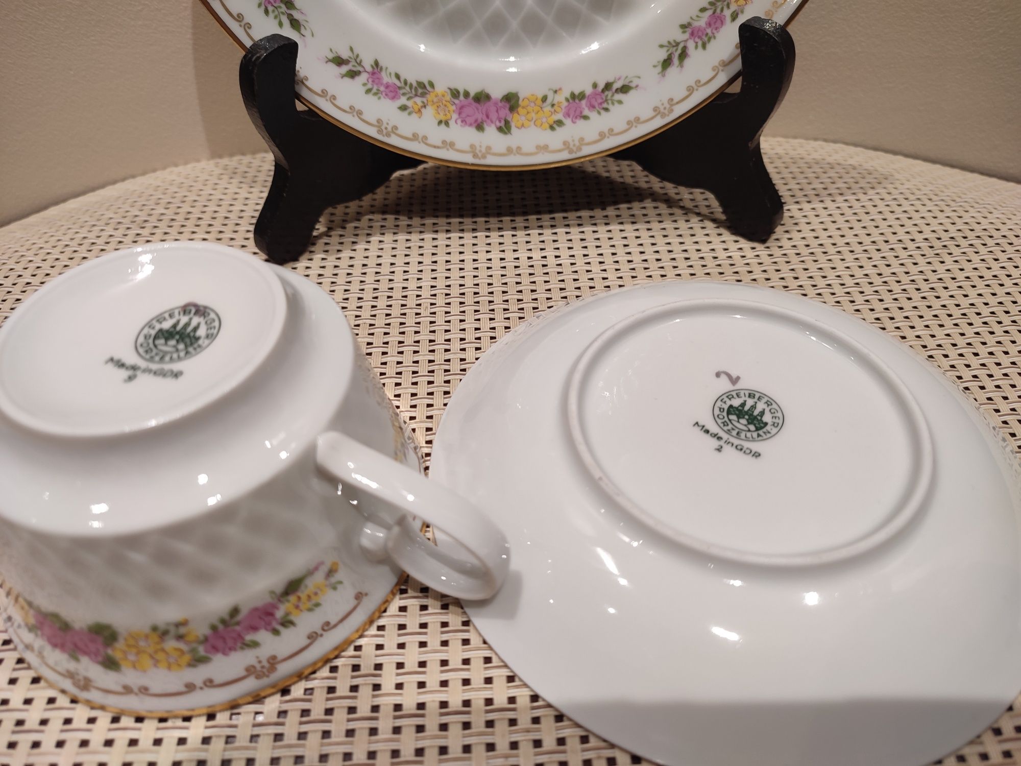 Śliczne stare trio porcelana Freiberger