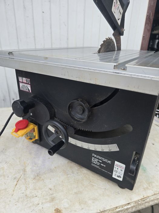 Piła stołowa-krajzega Parksaide 1800 W