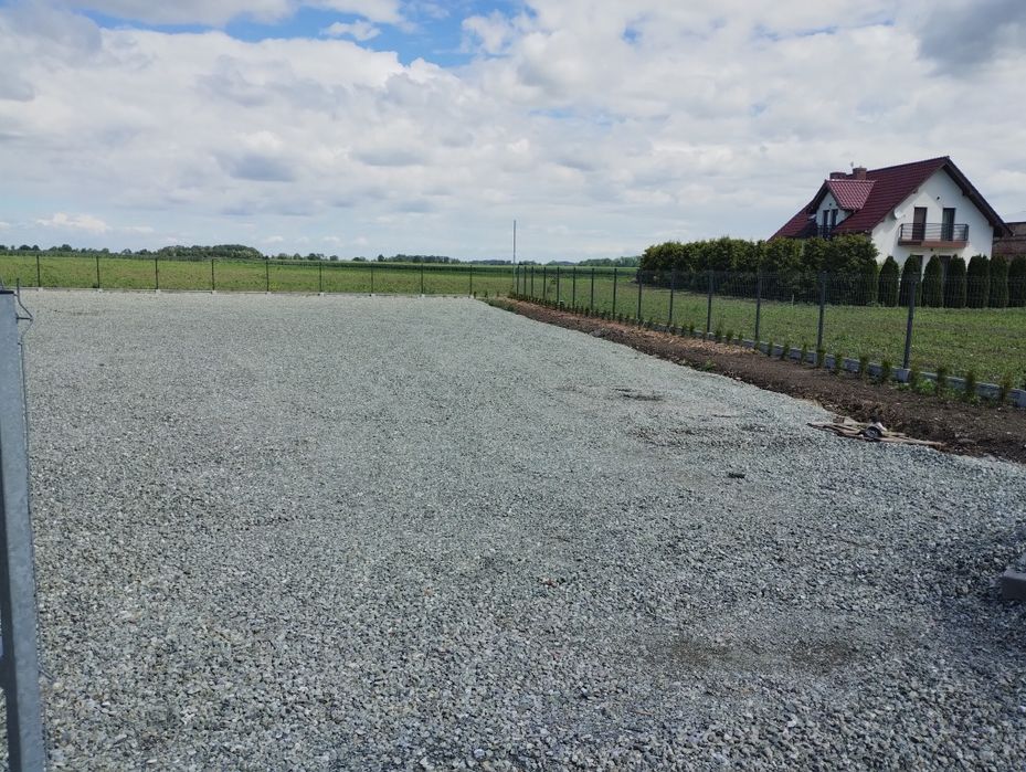 Wynajmę parking plac Michałowice idealny na Komis Hurtownie skład