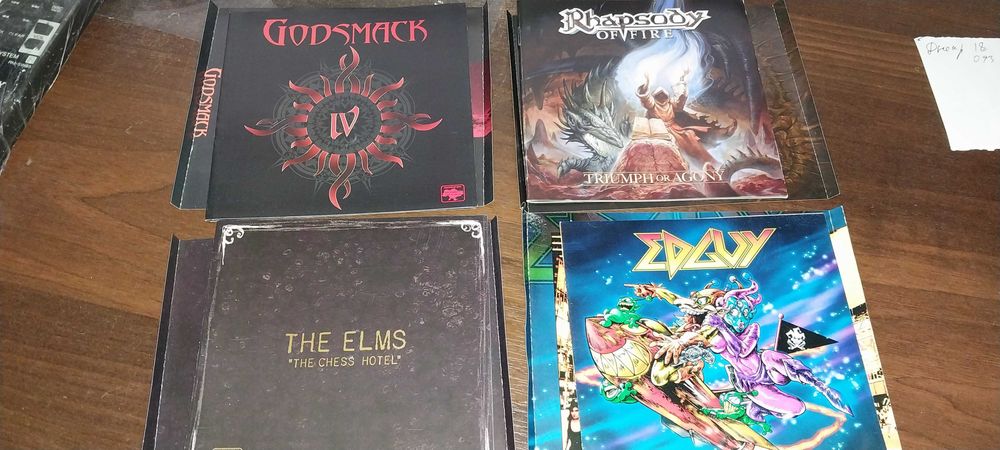 Поліграфія- вкладки для СД.