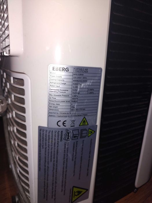 Powiew Ulgi w Sercu Lata: Klimatyzator Eberg Ochłodzi Twój Dom!