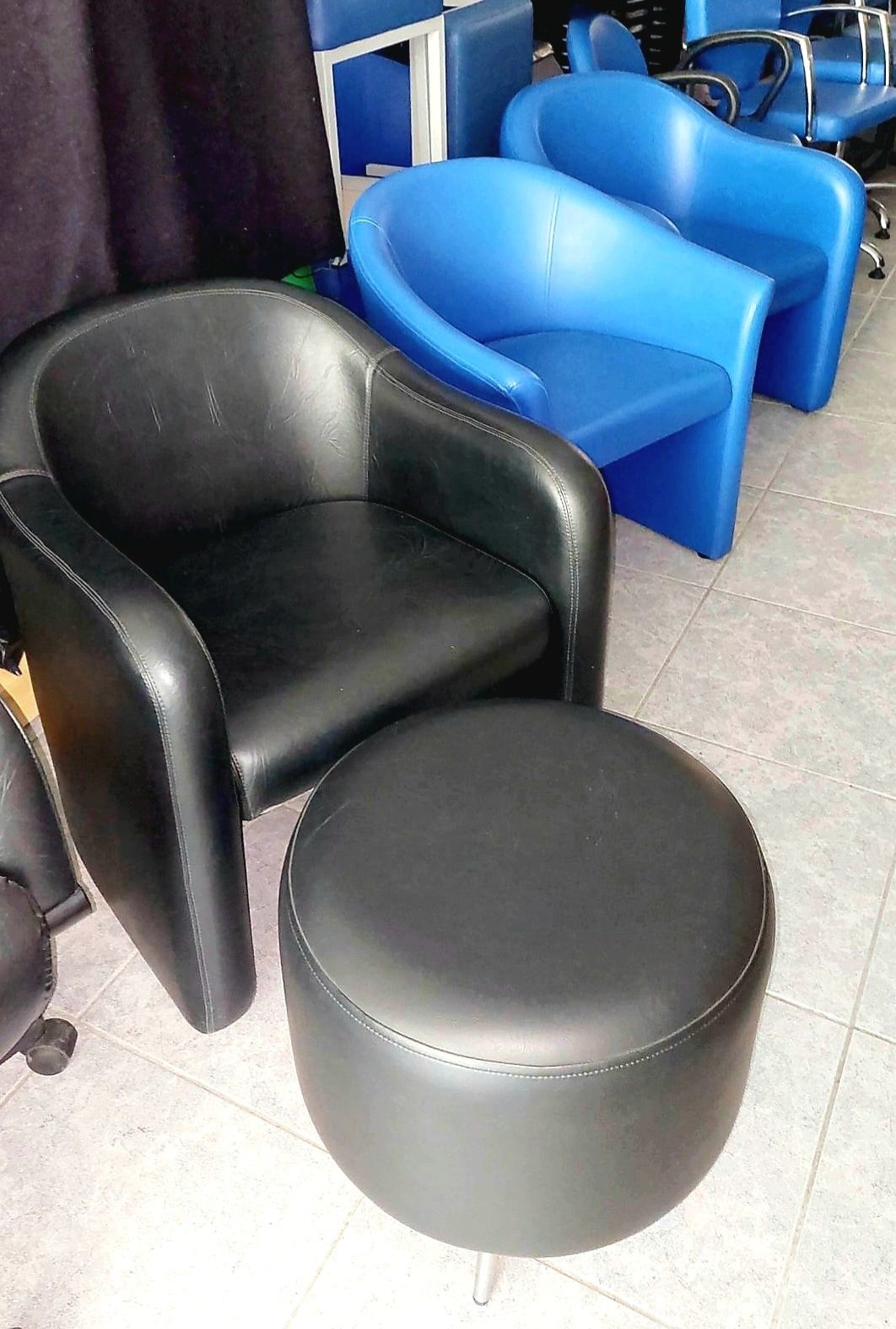 Campanha Stocks Outlet Cadeiras, Sofás, estantes, bancos