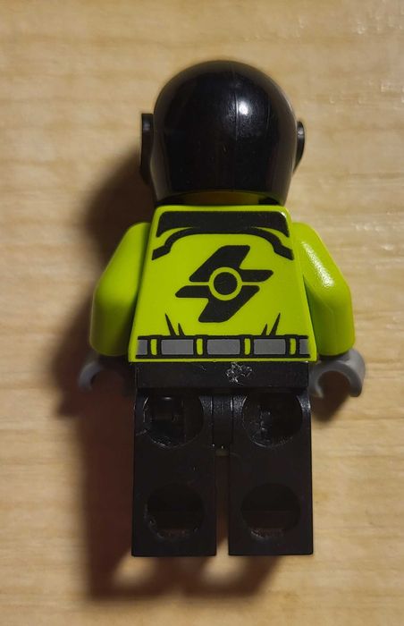 LEGO Figurka Kaskadera
