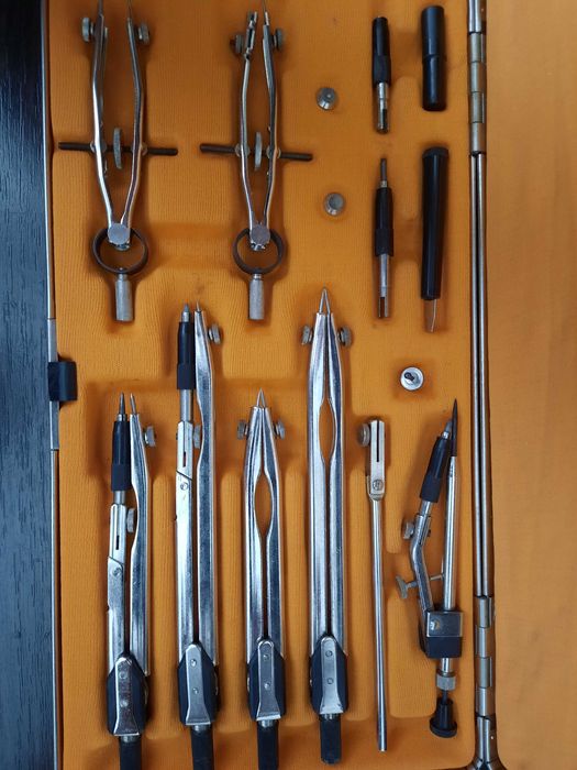 Готовальня для черченя