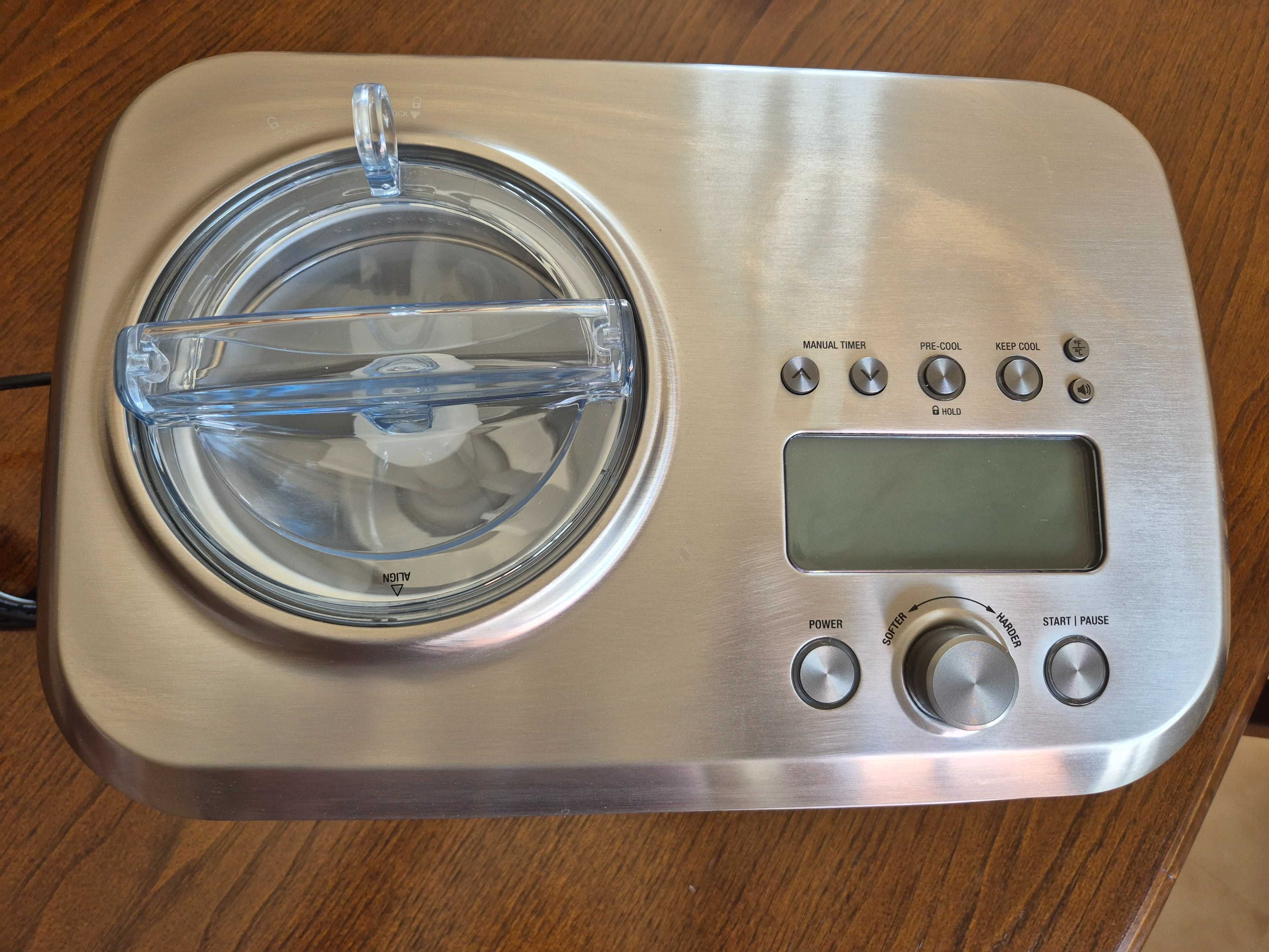 Máquina de Gelados SAGE The Smart Scoop