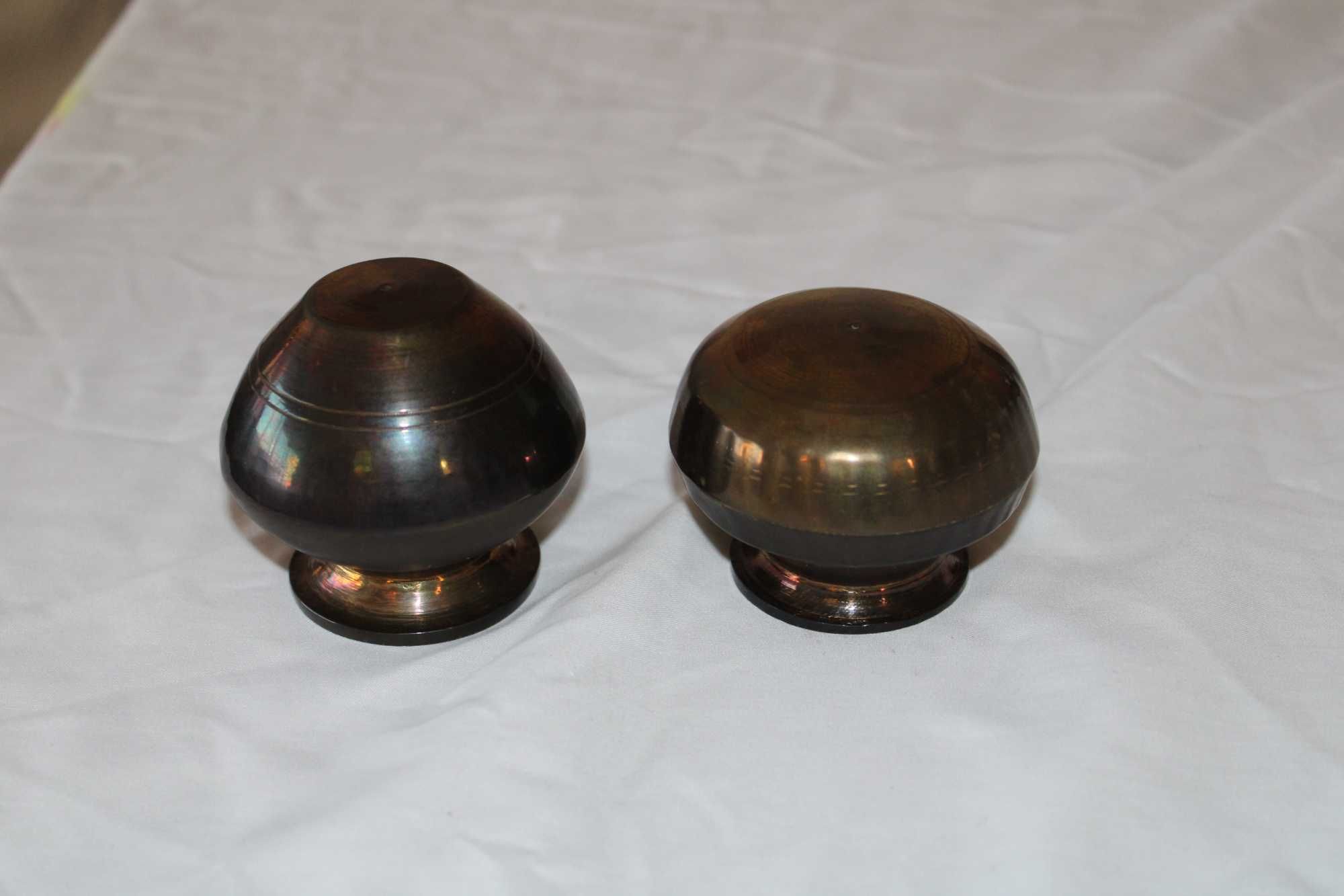 2 Potes em bronze Português, sec.XlX