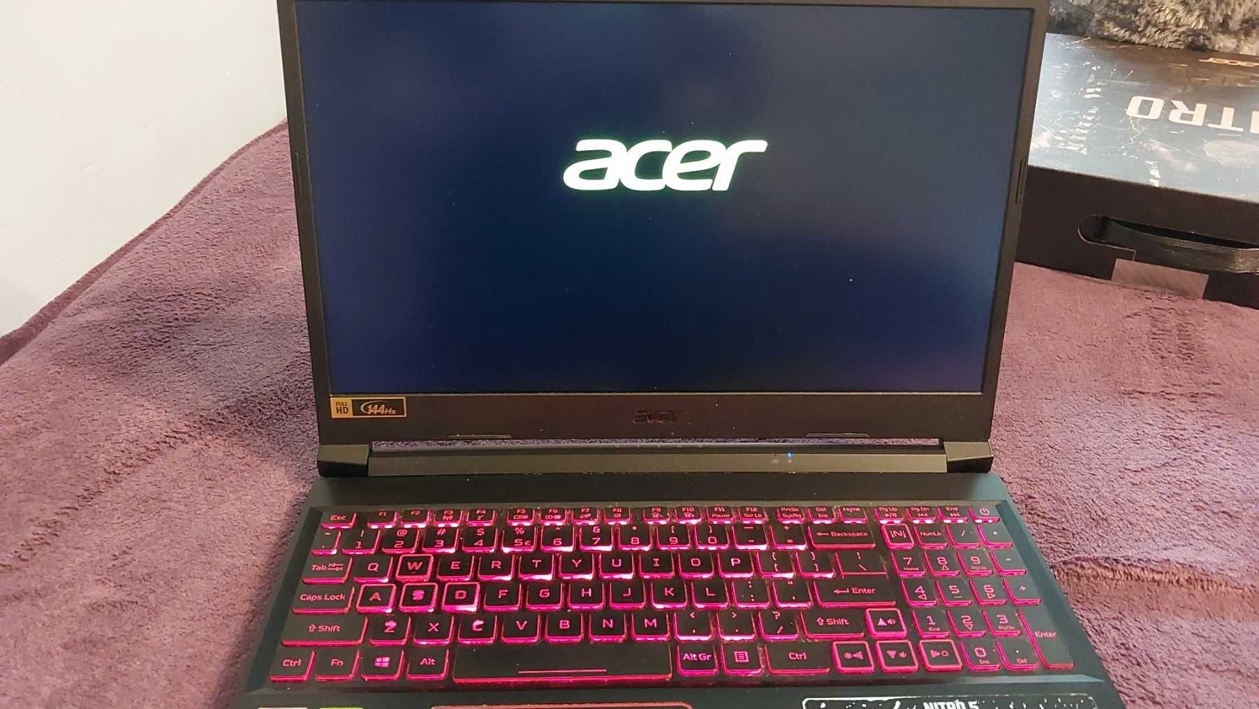 Laptop Acer Nitro 5 AN
