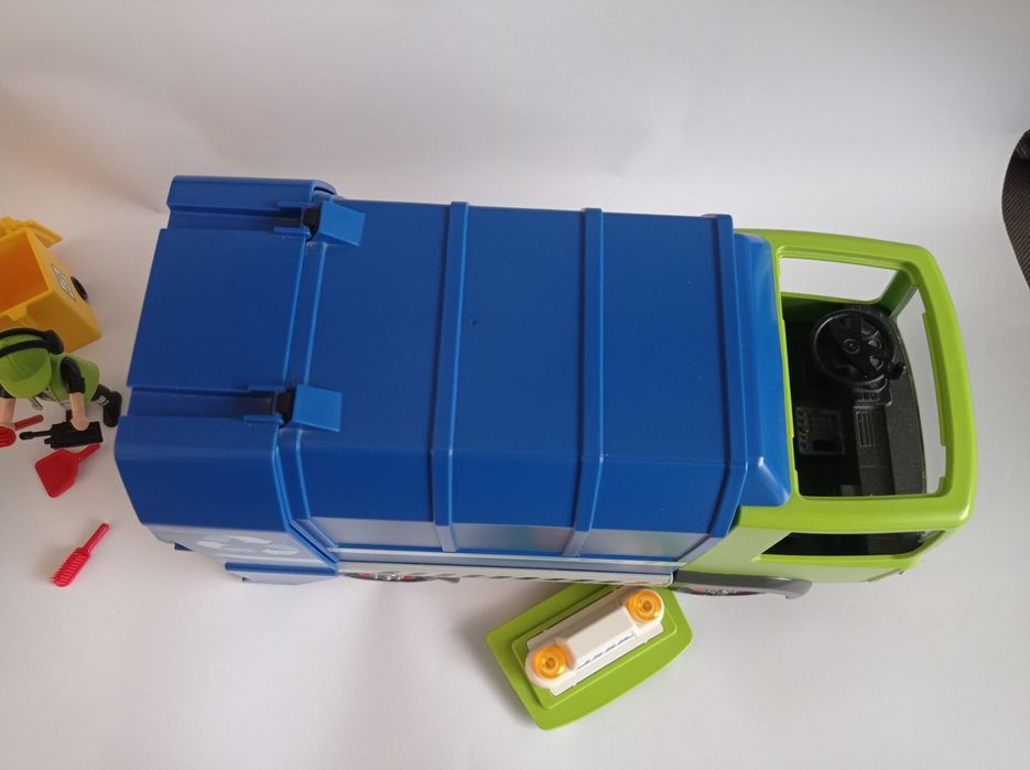 Playmobil samochód śmieciarka