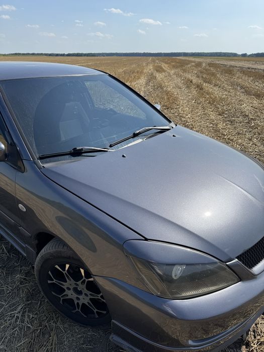 Mitsubishi Lancer 9 1.6