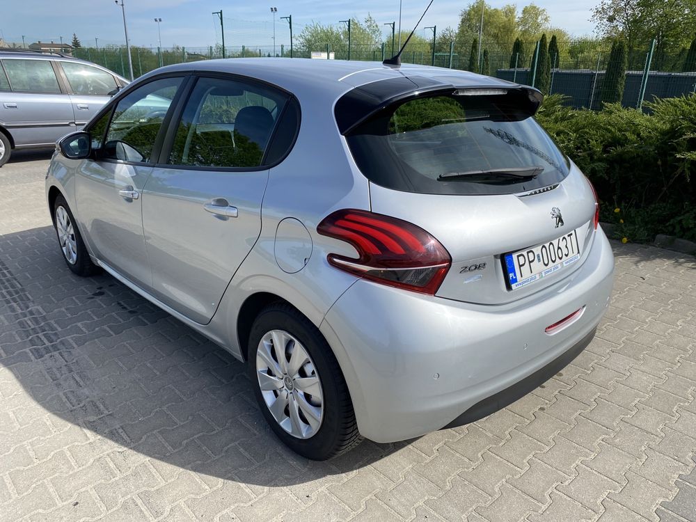 Peugeot 208 1.6 HDI 2018r