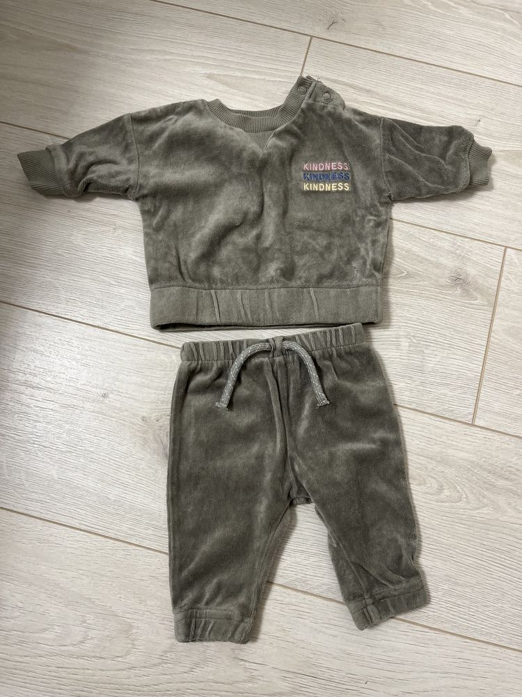 Комплект штаны и кофта 0-3 месяца от Primark примарк