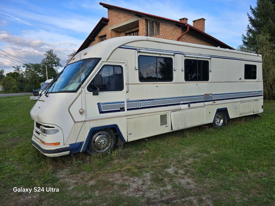 Chevrolet Holiday Rambler 1000 Winnebago 7.4 V8 Big airstream  Kamper XXL 10m Amerykański FILM Zadbany dom mobilny Dostawa