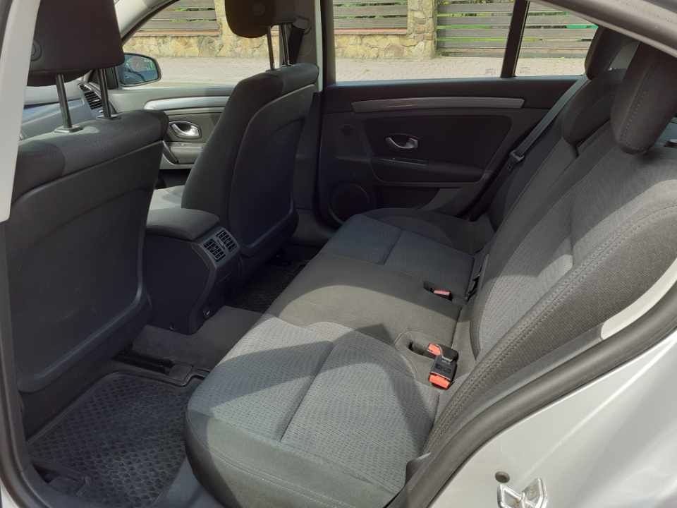 Renault laguna 3 2.0 benzyna salon PL