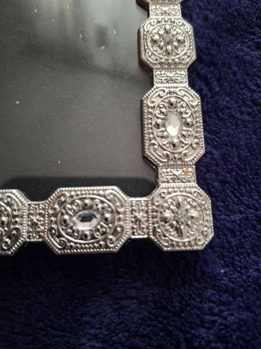 Шеббі-шик фоторамка з кристалами та сріблом