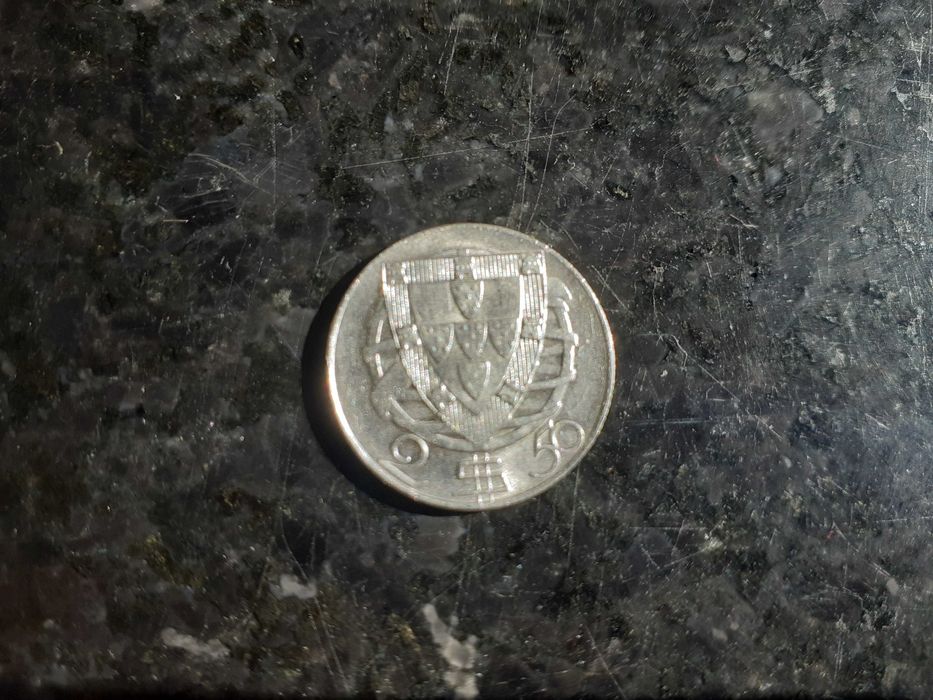 Moeda de 2.50 centavos 1951