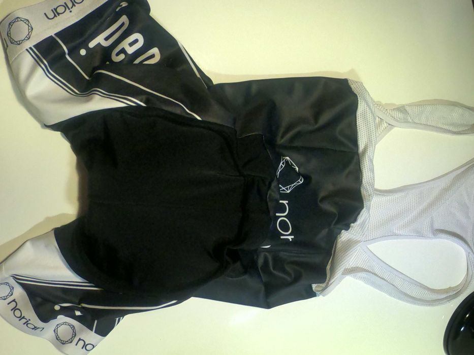 Spodenki na rower - na szelkach