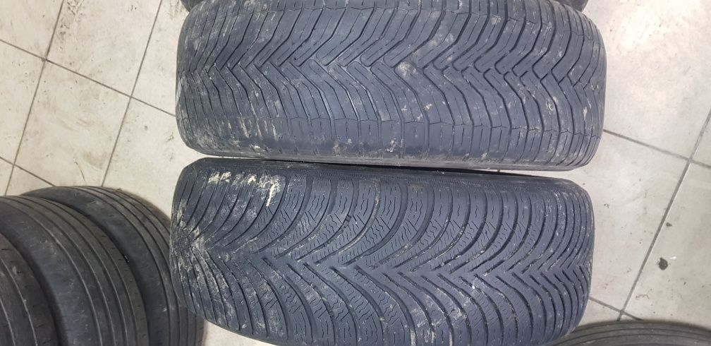 Шини зимові Michelin 205/55 R16