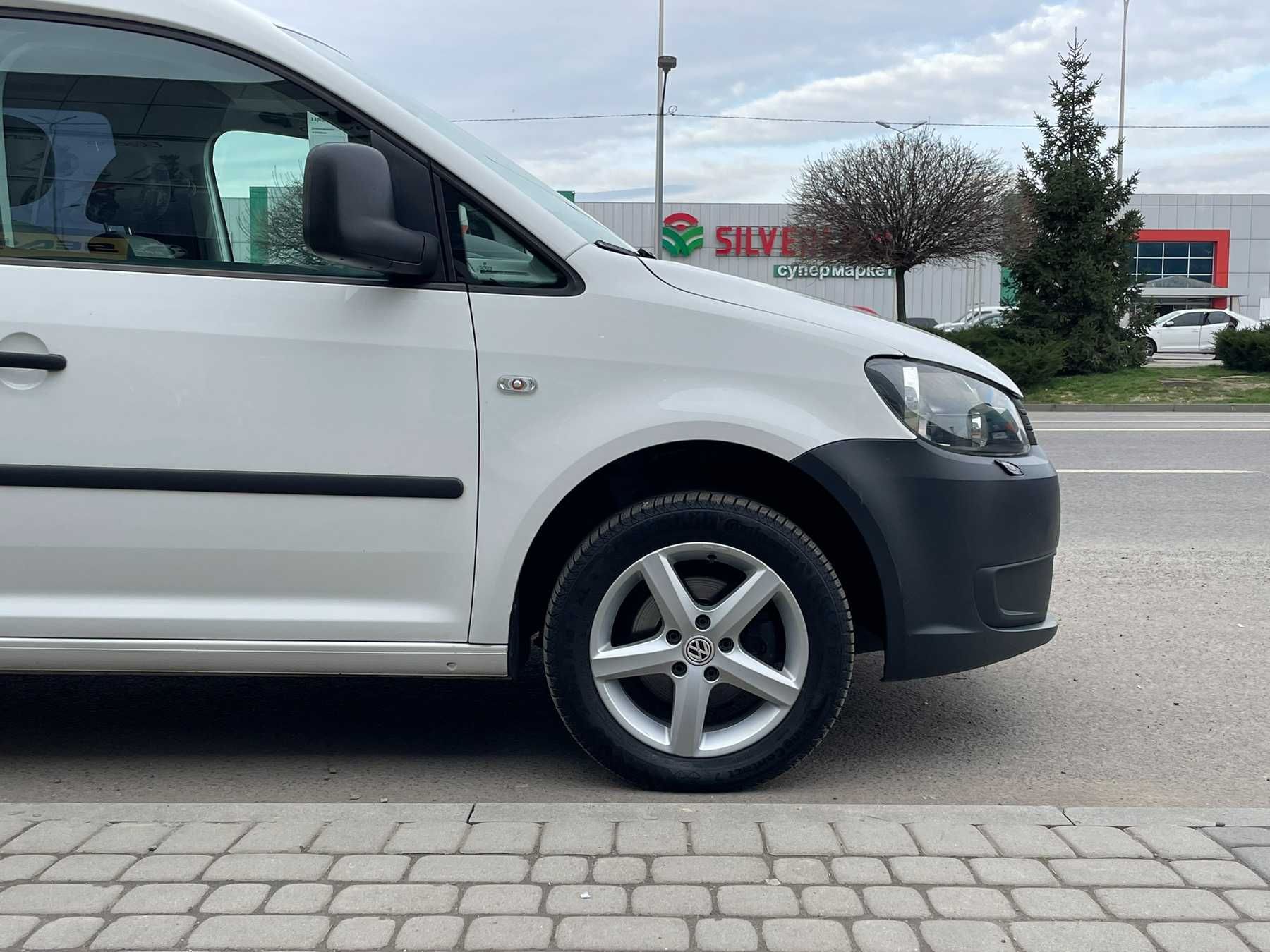 Volkswagen  Caddy.  Оригінальний Пасажир