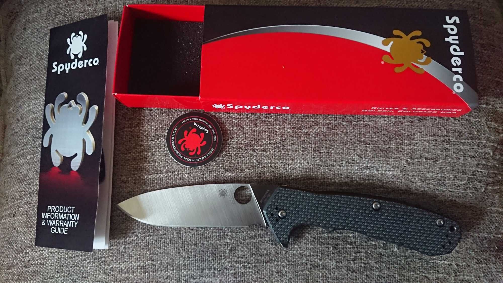 Nóż Spyderco AMALGAM Carbon Fiber / G-10 Plain (C234CFP)