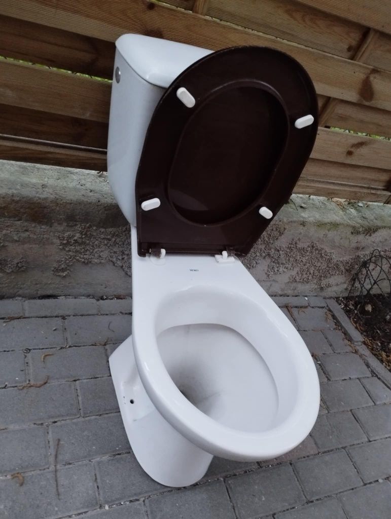 WC kompakt - Koło