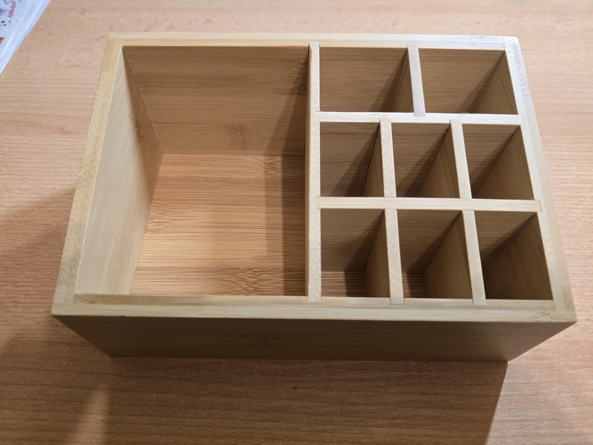 Bambusowy organizer