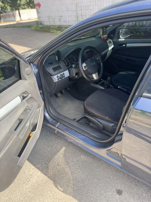 Продам Opel Astra H 2006 бензин/газ