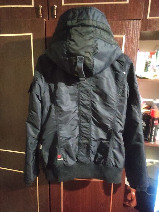 Продам женскую курточку, дублёнку.