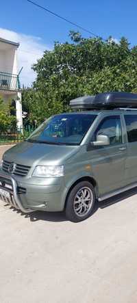 Volkswagen t5 caravella