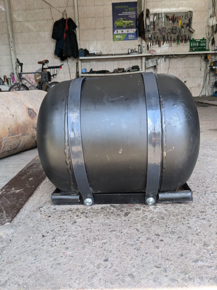 Продам газовий балон D 360*484 40Lt Atiker.