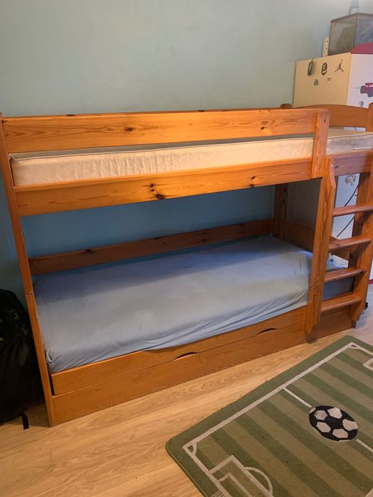 Łóżko Piętrowe z drewna