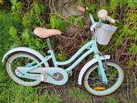 Mietowy, uroczy, vintage rower dla dziewczynki