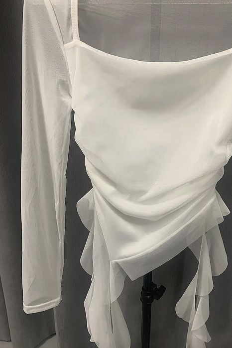 Топ блуза медуза з воланами street high haradjuku

Топ медуза з волана