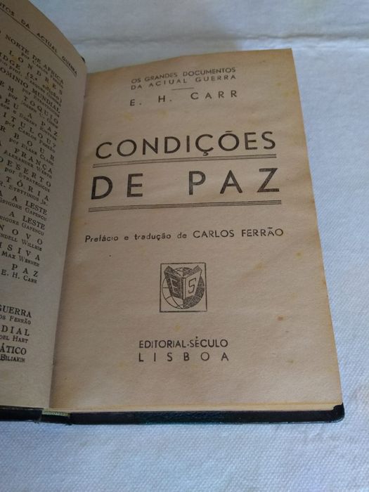 História . . . .