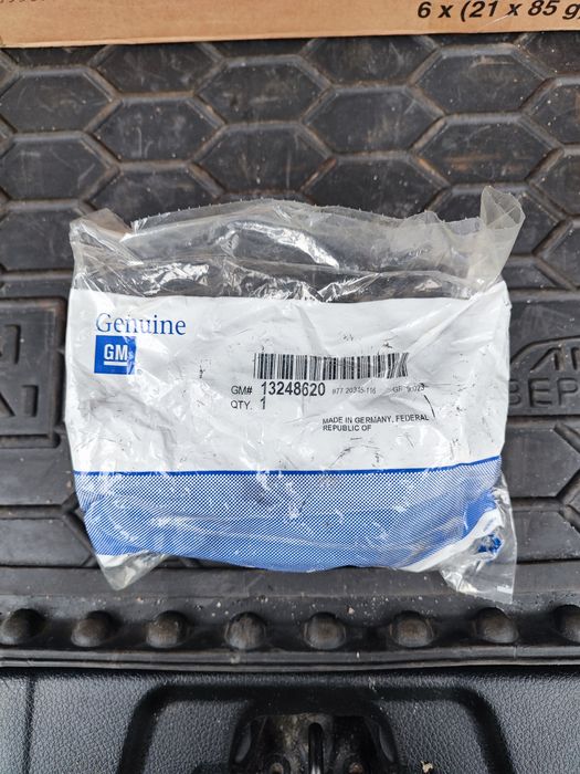 Сайлентблок  підрамника Astra j (балки) передній GM 0352119 13248620