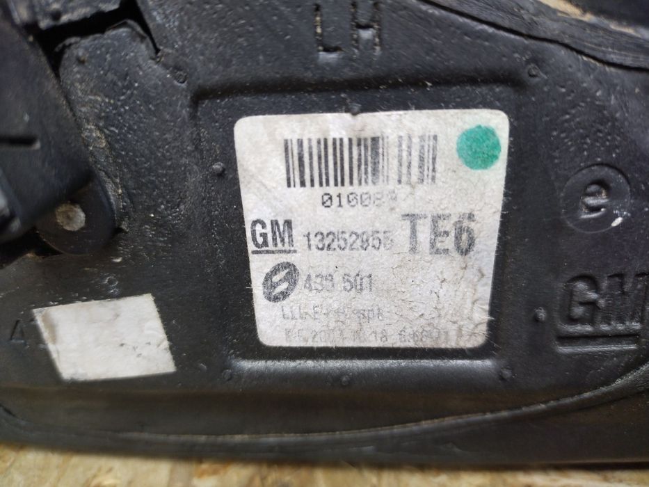 Opel Astra H 2004-2010 Зеркало левое 5 pin 13252955