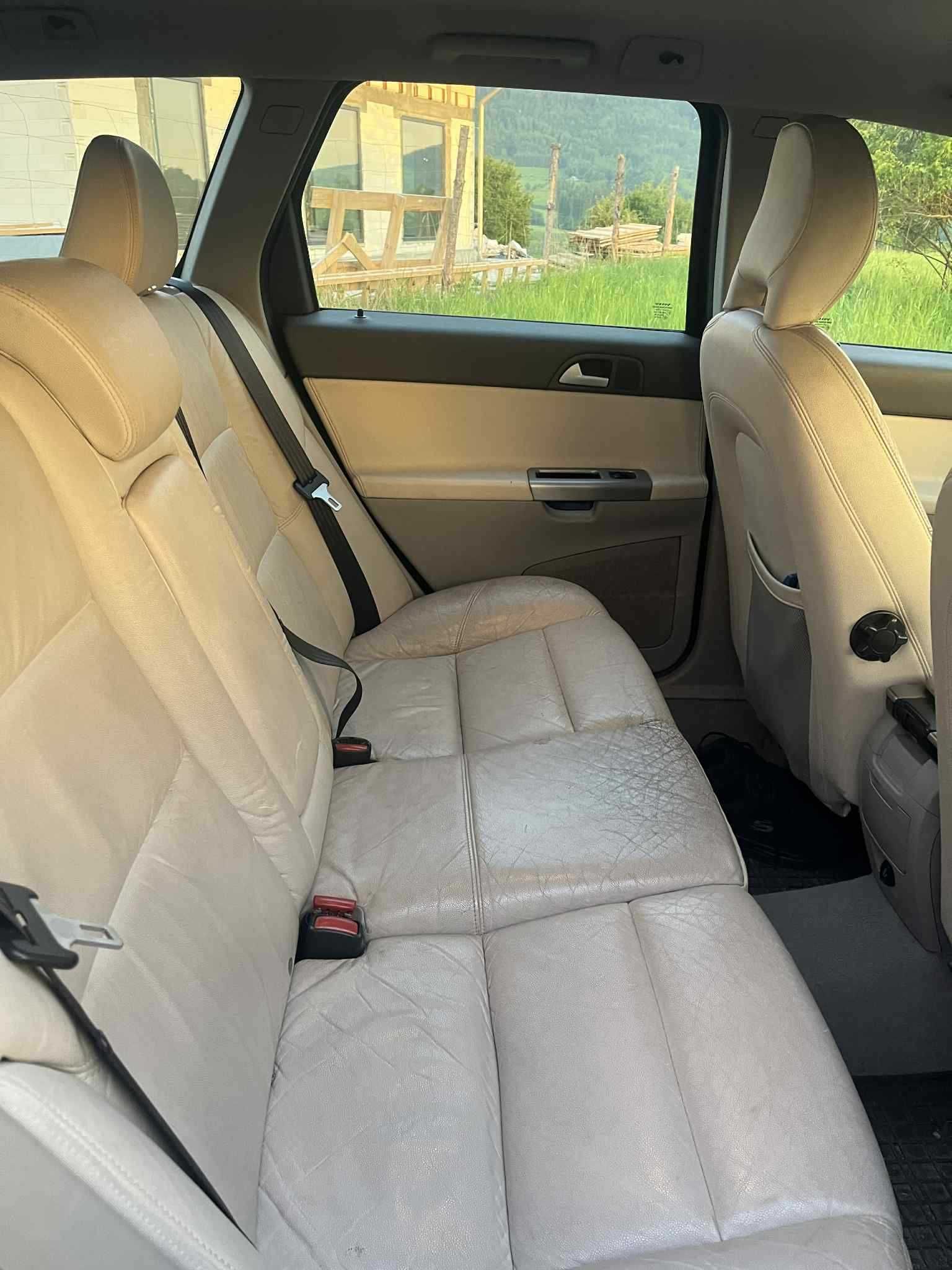 Sprzedam Volvo v50 1.6hdi