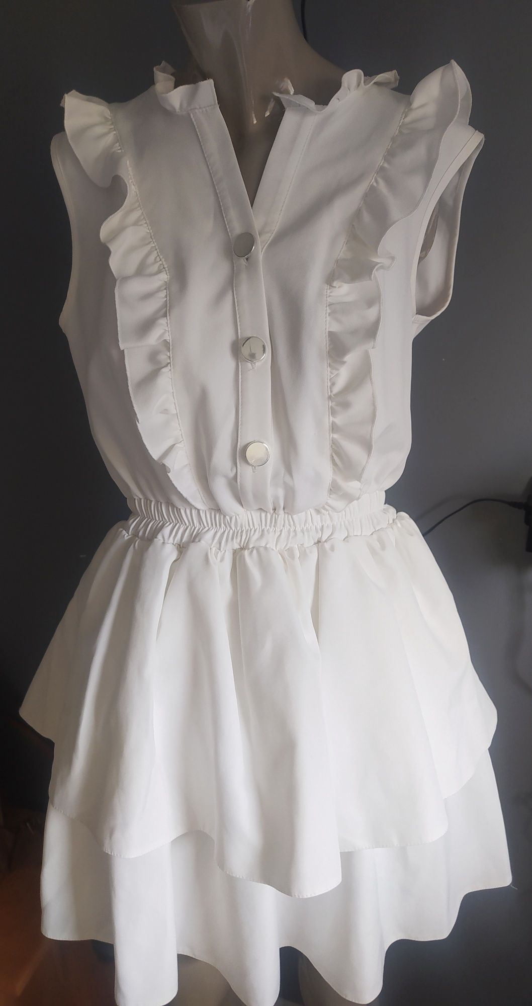 Sukienka damska biała z falbanami r L
