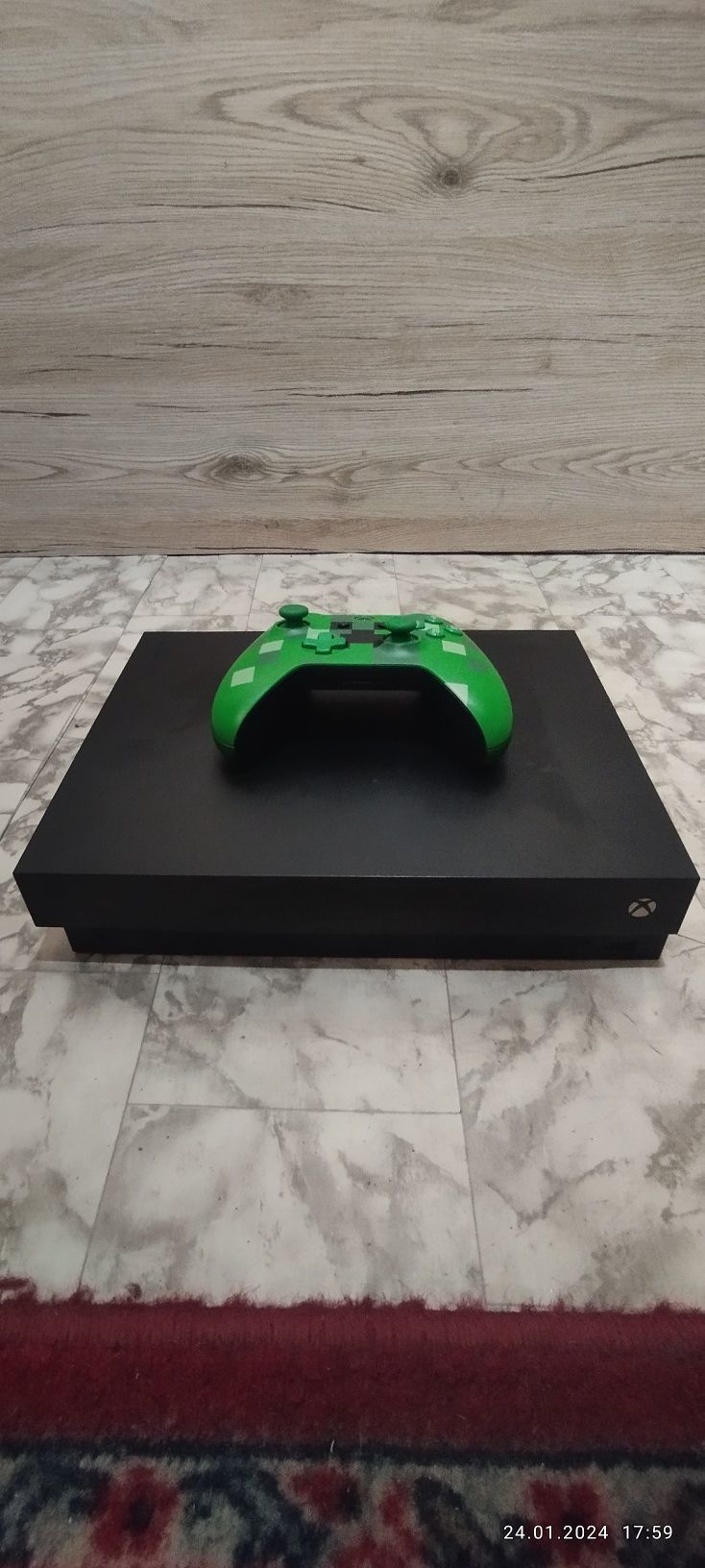 Xbox one x w idealnym stanie!