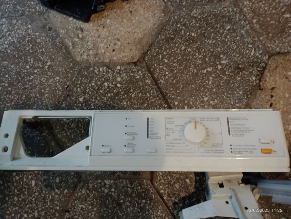 Пральна машинка Miele W5040