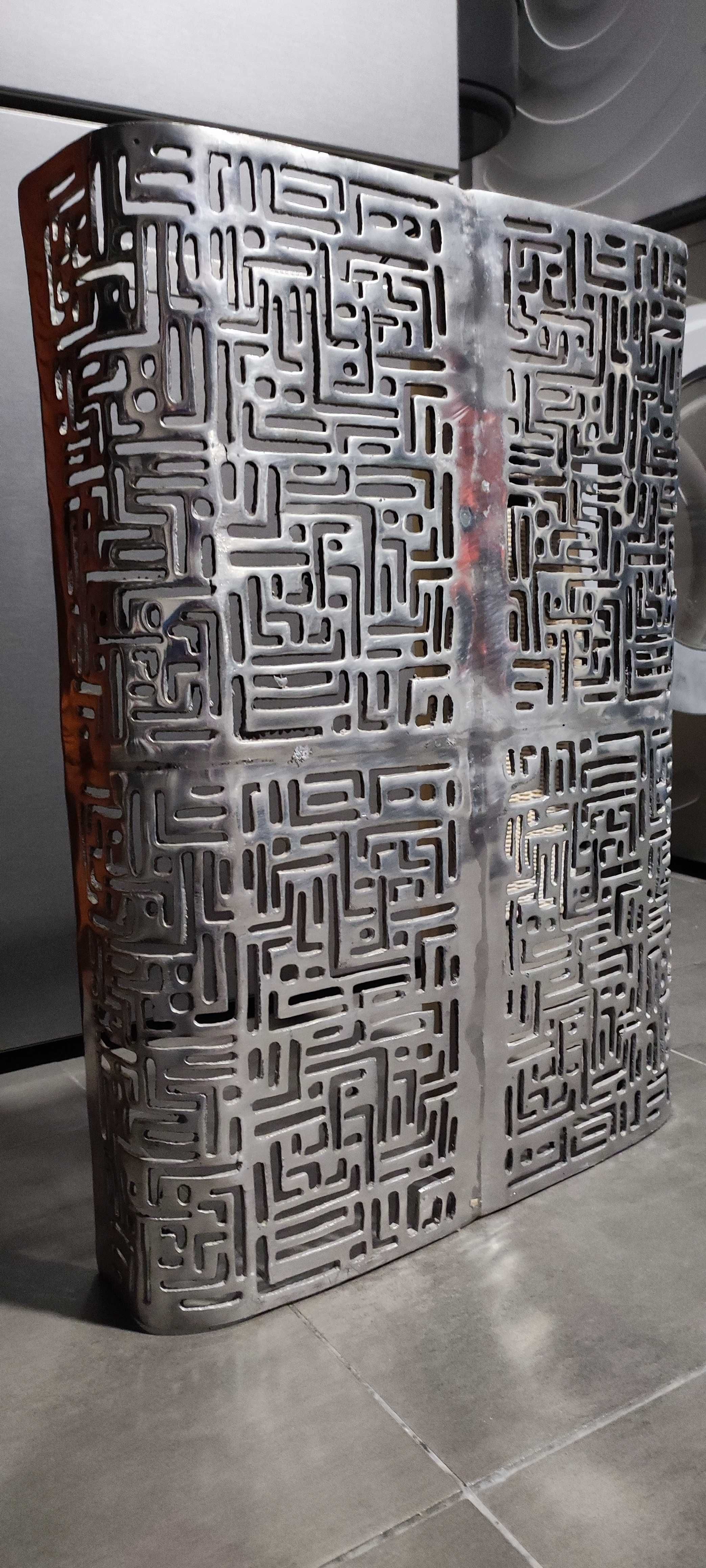 Candeeiro de parede de alumínio, artesanal, artístico de Irão.