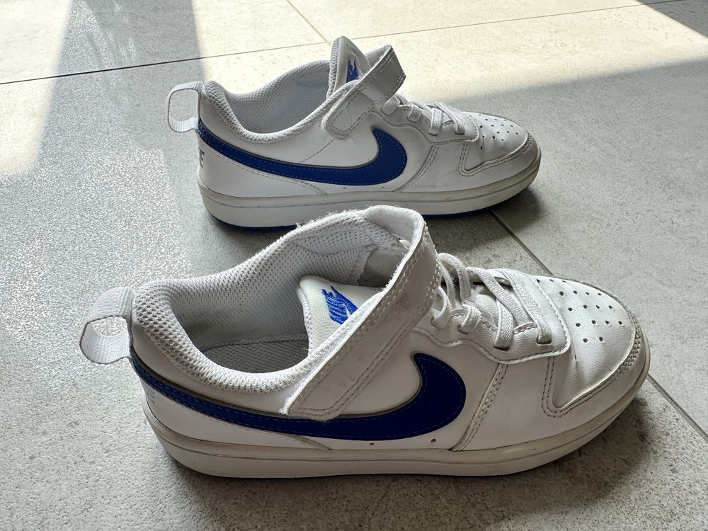 Nike buty dla dzieci rozmiar 32 stan bdb