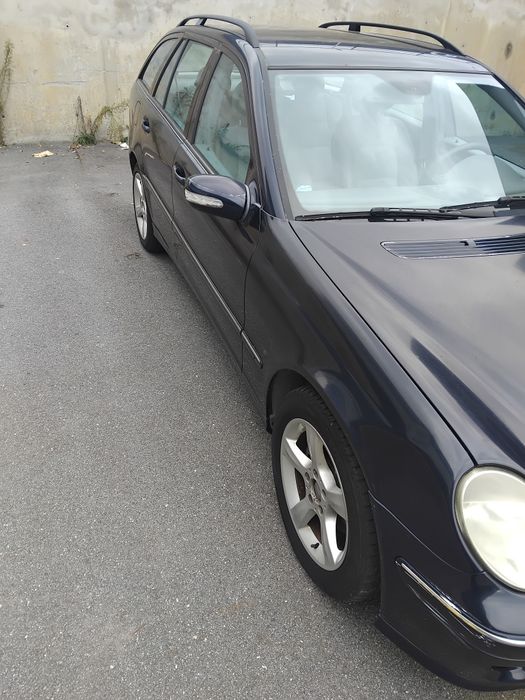 Carrinha Mercedes C 200