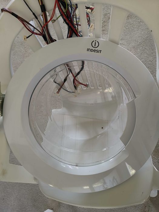 Todas as peças para máquina de lavar Indesit XWE 81283X