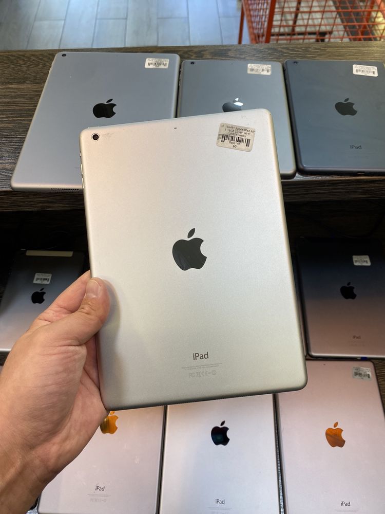 Планшет 9.7 дюйма iPad Air 1 16Gb Silver Wi-Fi Все працює Магазин