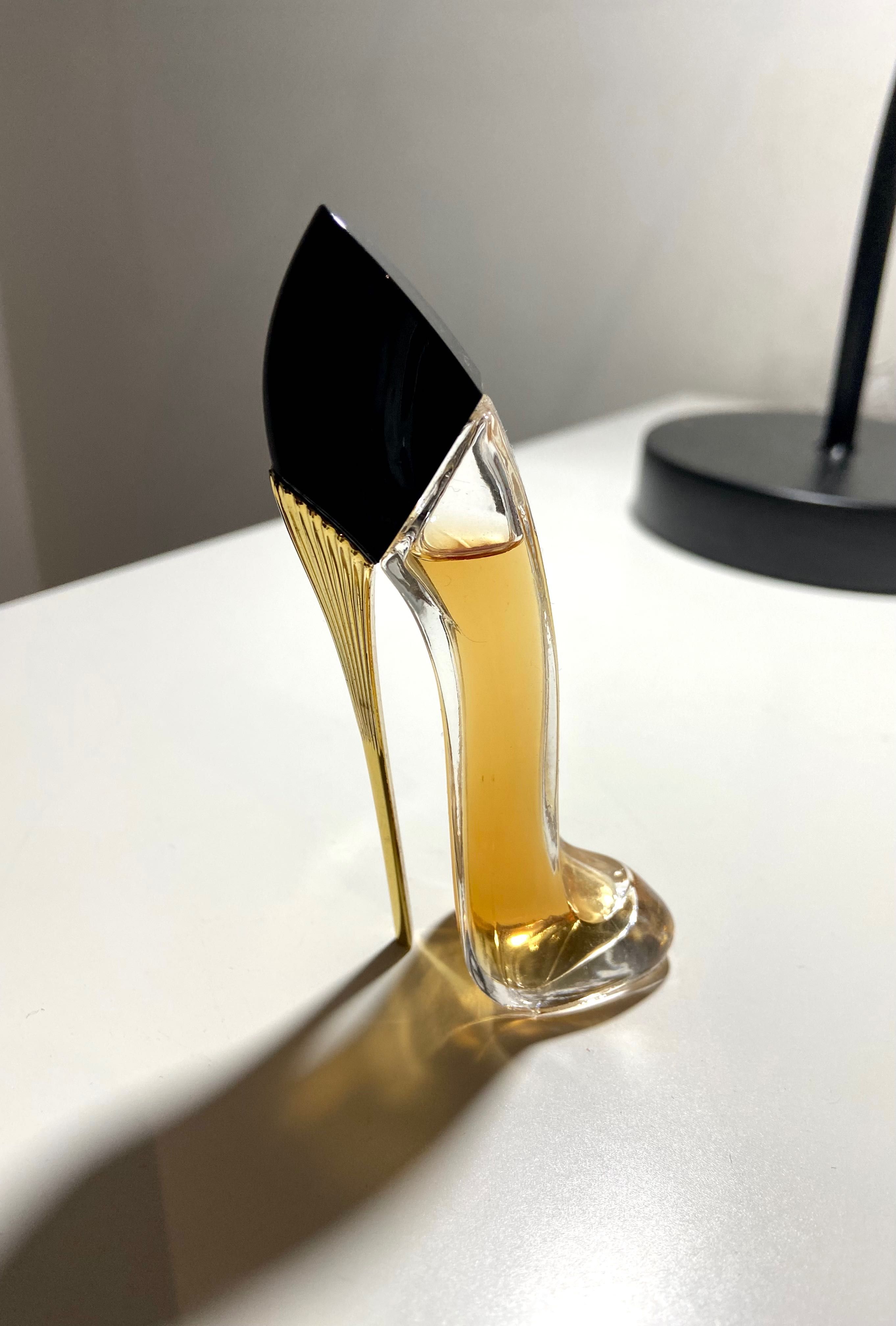 Perfume miniatura Carolina Herrera!!