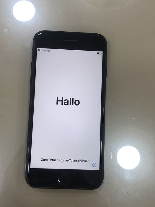 Iphone SE Preto 64GB cabo e fones